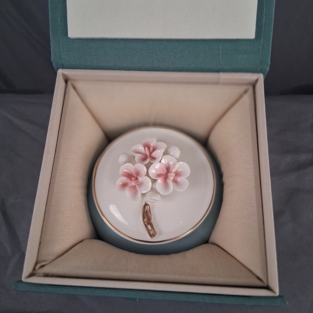 Ceramic Tea Caddy Handmade Pinch Flower Blue Ceramic Tea Sealing Jar Canister - Picture 7 of 13